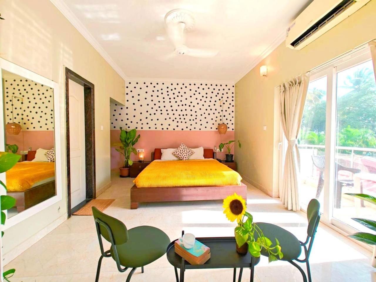 La Ritz Sea View Hotel Old Goa Ngoại thất bức ảnh